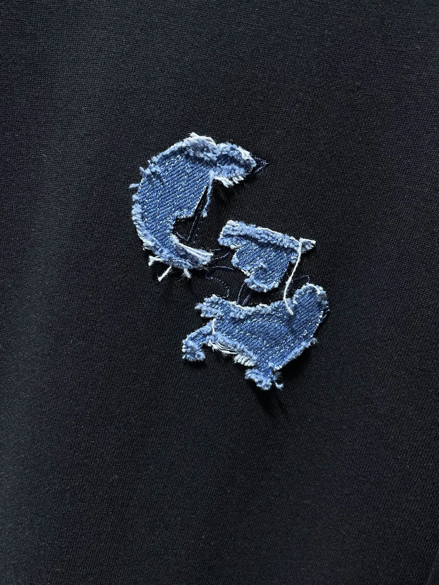 P276 Chrome Hearts Autumn and Winter 2025 Counter Synchronization Chrome Horseshoe Contrast Color Patch Short Sleeves Heavy Industry Pure Hand Cut Patching Embroidery Technology Heavy Industry Embroidery! ! ! Tens of thousands of needles! ! Improved customized version of 1:1 high-gram weight high-quality fabric Recommended color: white black code number: S, M, L, XL